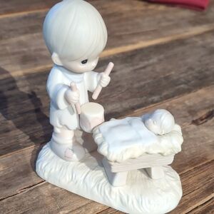 Precious Moments 1982 Porcelain Figurine of Child with Baby
